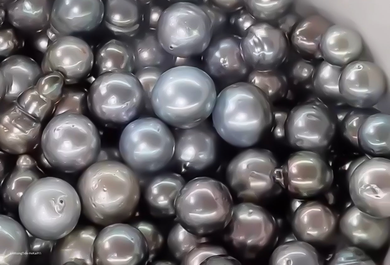 Custom AA Pearl Necklace (Silver)