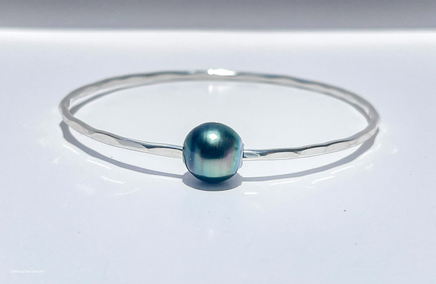 Sterling Silver AAA Tahitian Peacock Bangle
